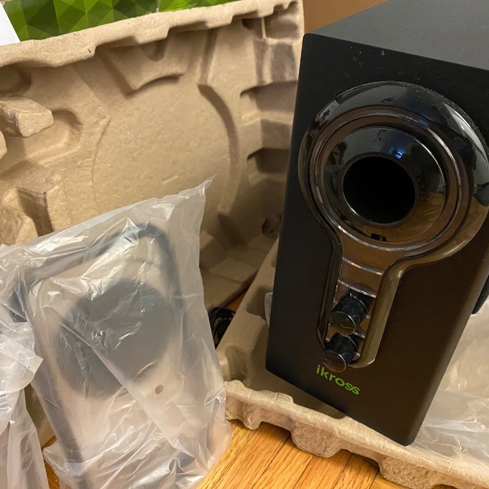 Stereo Sound System - Picture 4 of 7